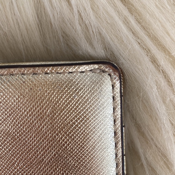 SALE Kate Spade Gold Metallic Wallet in Preowned condition - Picture 8 of 9
